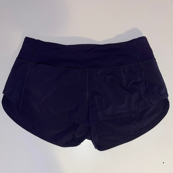 Lululemon navy speed up shorts - Picture 1 of 3